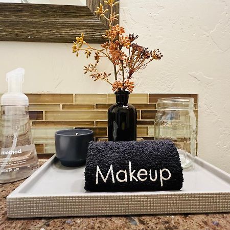 Home Sweet Idahome, Feels Like Home With All The Decor You Wish You Could Afford King Bed In Master, Fully Fenced Dog Friendly Yard, A Few Blocks From Bsu And Downtown Boise, Your Perfect Stay! Екстериор снимка