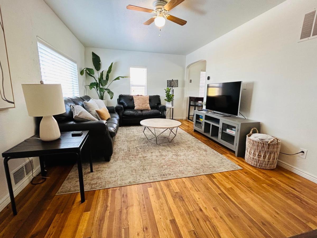 Home Sweet Idahome, Feels Like Home With All The Decor You Wish You Could Afford King Bed In Master, Fully Fenced Dog Friendly Yard, A Few Blocks From Bsu And Downtown Boise, Your Perfect Stay! Екстериор снимка